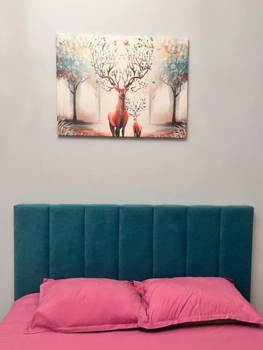 2-Х Комнатная В Золотом Квадрате Appartement Alma-Ata Buitenkant foto